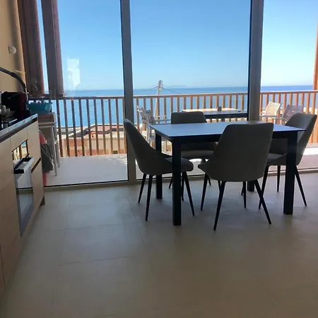 Palase Beach Resort & Residenzen